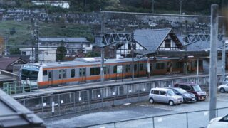 グリーン車ってなんで「グリーン」なの？他の色じゃダメなの？
